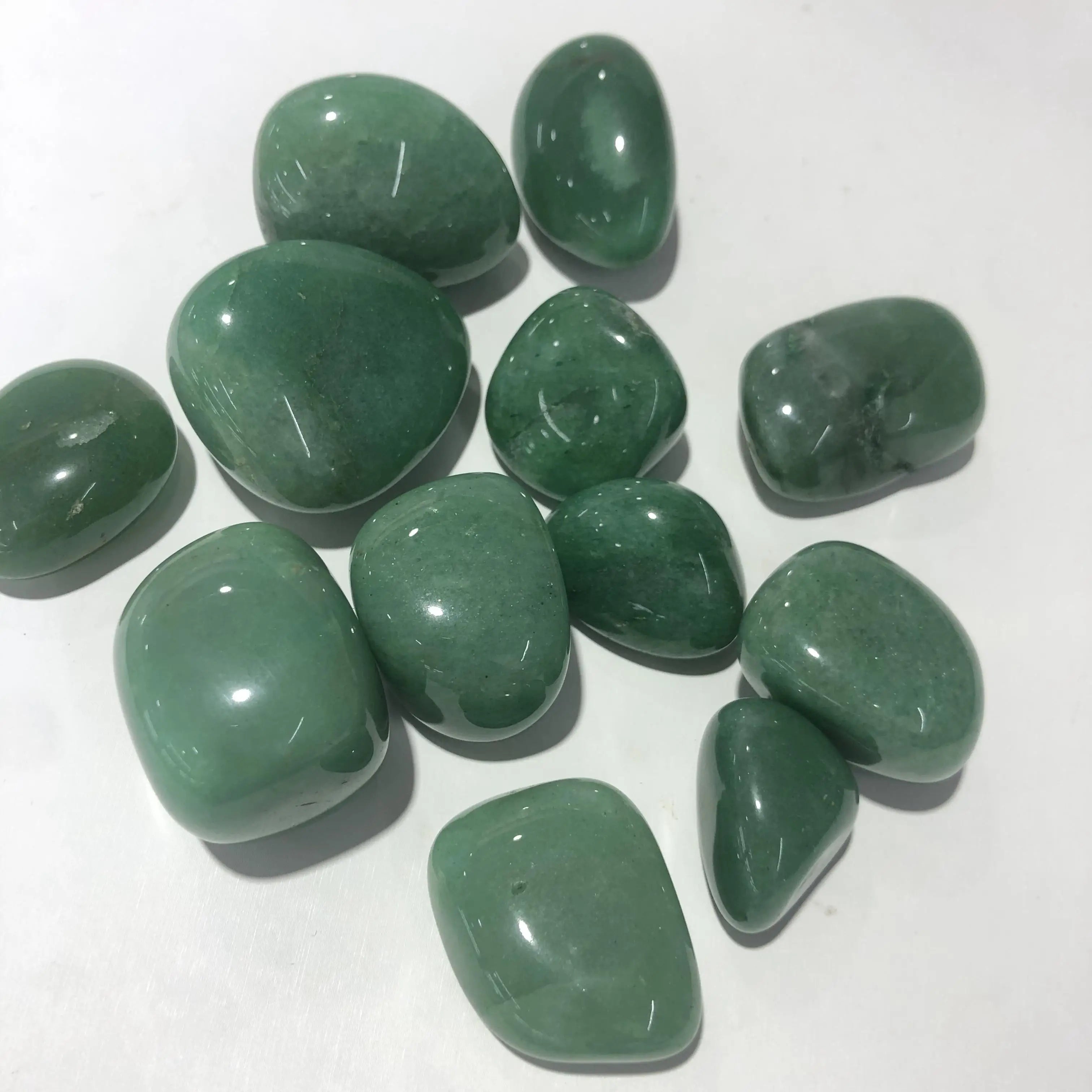 Wholesale Polished Natural Green Aventurine Tumbled Stone Spiritual Healing Crystal Tumbles for Home Decoration