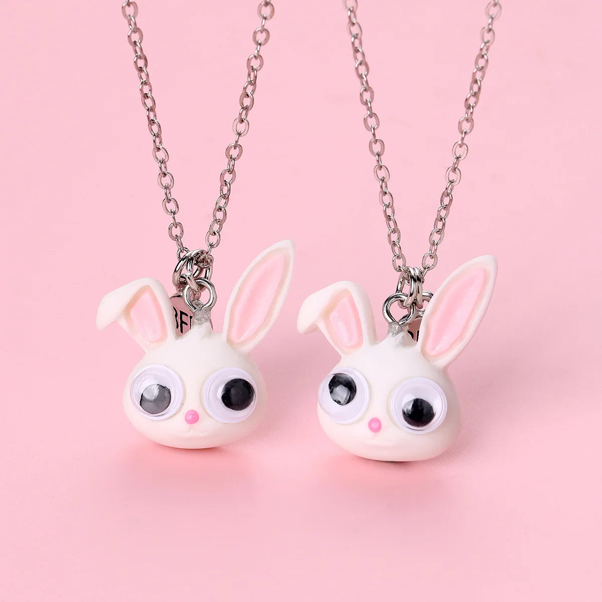2Pcs/set Cute Bunny Cartoon Necklace for Girls Kids Resin Big Eye Rabbit Charm Pendant Best Friend for Ever Necklace Set
