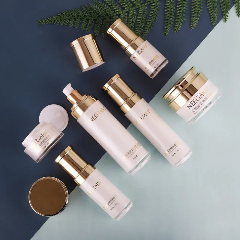 Custom logo High End Acrylic Pearl White Cosmetic Package Containers with Gold Cap Skin Care Production Bottles 15ml-100ml