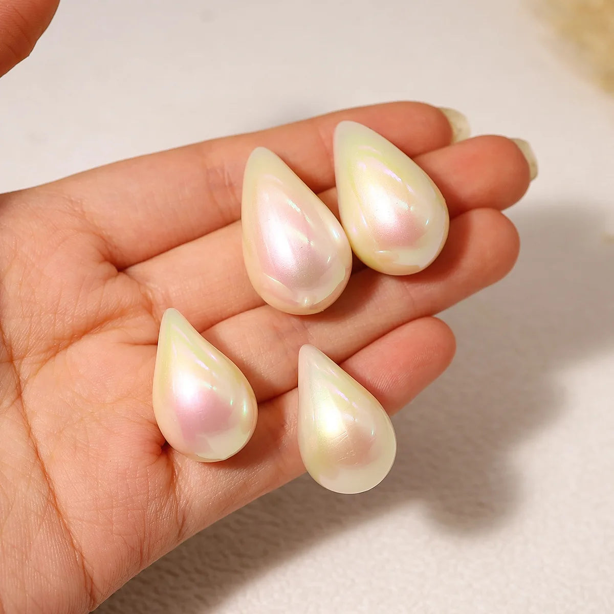 Korean Fashion Simple Drop Earrings Chunky Bean Earrings Colored Plated Stud New Fine Jewelry Earrings Women Wholesale Bulk