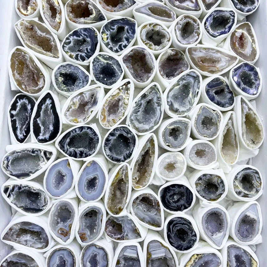 Wholesale Small Druzy Agate Geode Cornucopie Crystals Healing Stones Agate Crystal Geode Gift Box Decoration