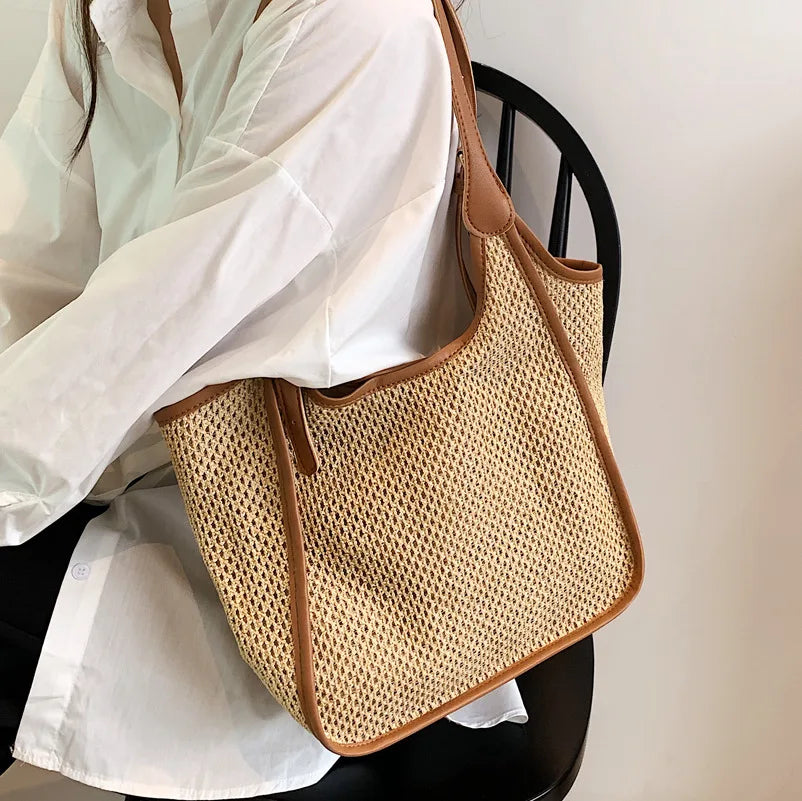 Large Capacity Eco-Friendly Handbags Striped Popular Custom Fashionable Beach Handbags Reusable Straw Material Two Practical