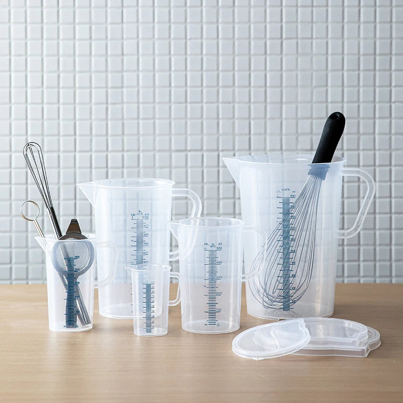 SHIMOYAMA Clear Plastic Measuring Beaker Cup Set With Different Volume Baking Cooking Liquid Measuring Cups