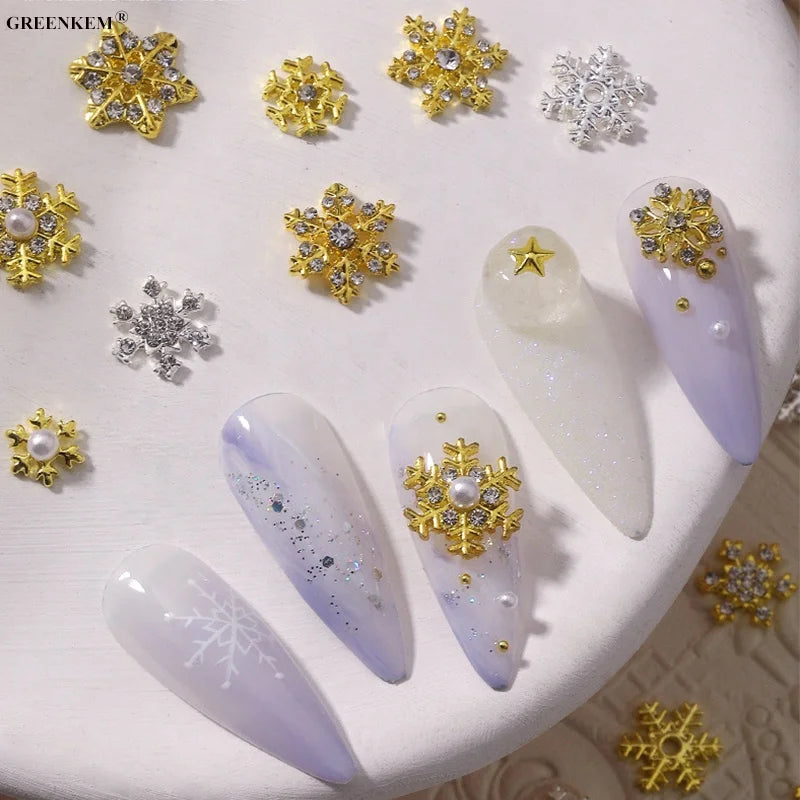 2022 New Design 3D Nail Charms Gold Silver Designs Snowflake Exquisite Zircon Christmas Winter DIY 3D Nail Art