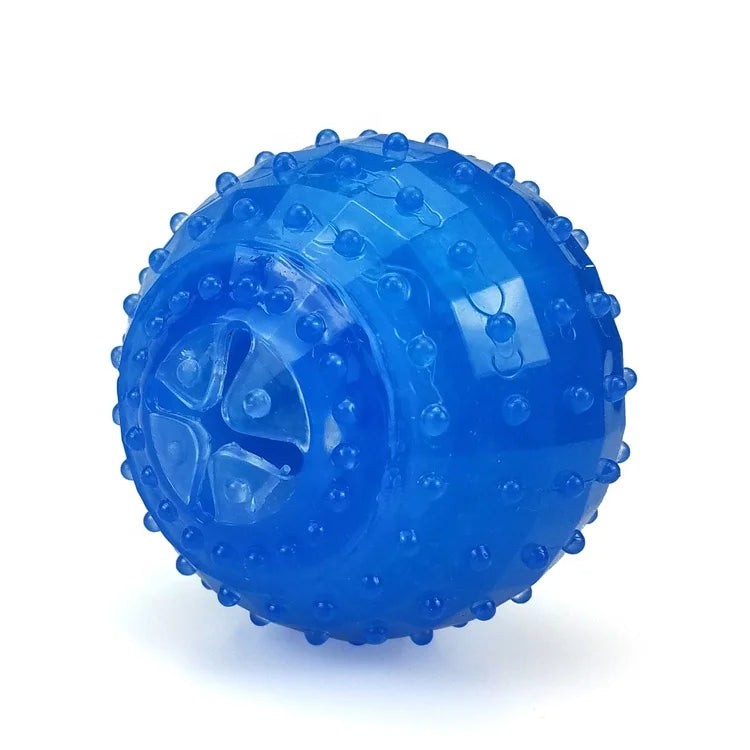 Factory Wholesale Cleanable Summer Pet Chew Toys Interactive Toy Freeze Ball Bouncy Leakage Ball Slow Food Dispensing Dog Toy