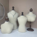 Factory Direct Retro Jewelry Display Stand Store Counter Bust Jewelry Display Holder Mall Window Necklace Pendant Show Racks