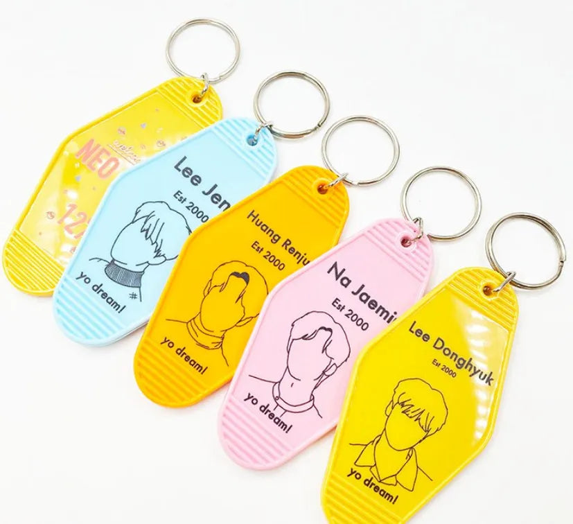 Custom Motel Keychain ABS Plastic Keyring with Message