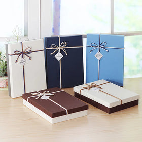 Luxury Custom New Style Cardboard Apparel Packaging Box Gift Paper Box with Ribbon Bow
