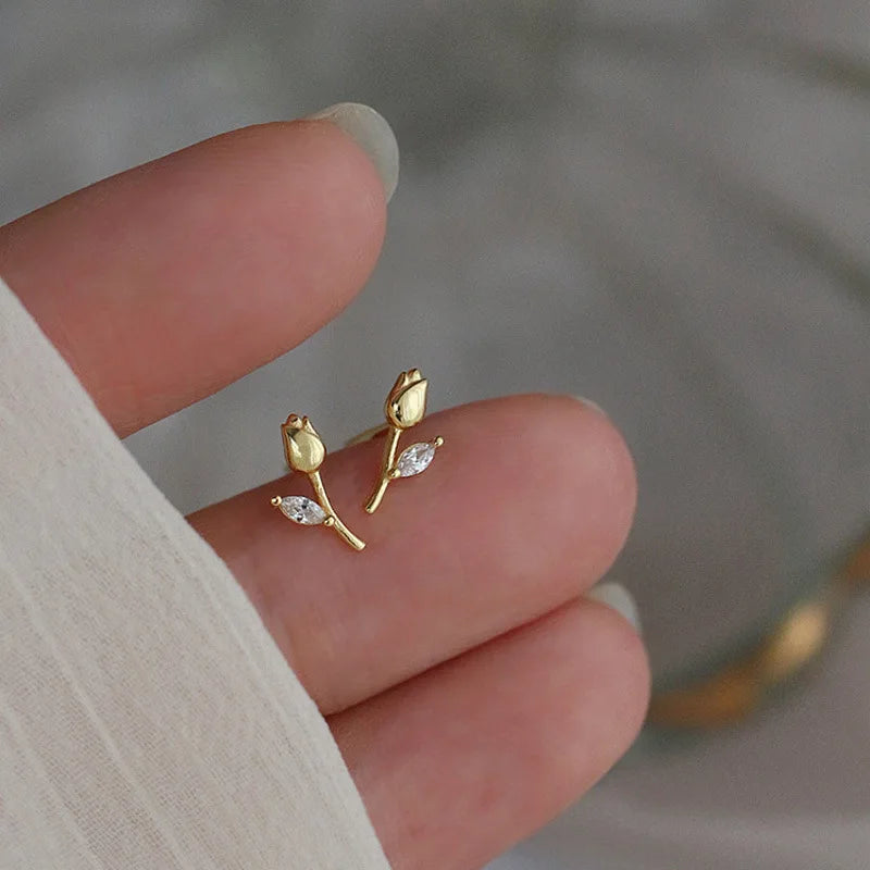 Mini Rose Flower Jewelry 925 Sterling Silver Simple Fashionable Design Cute Flower Zircon Stud Earrings for Women Girls