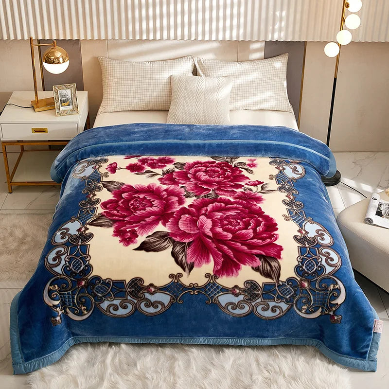 Super Soft Dyed Raschel Blanket Modern Solid Color Design  Cheap 100 Polyester Blanket for Winter