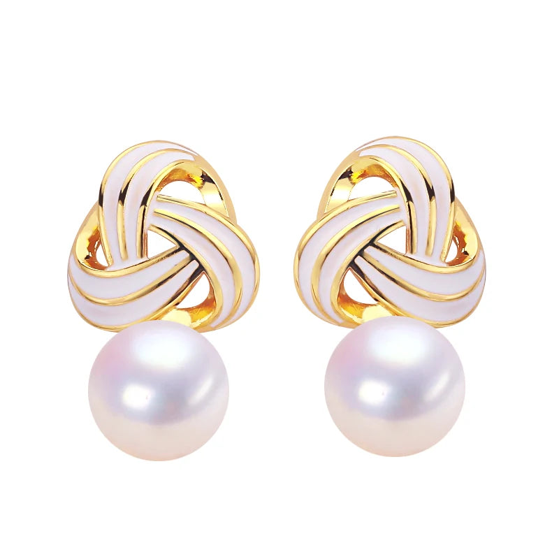 Luxury Women's S925 Silver Needle Light Design Freshwater Pearl Earrings Natural Freshwater Pearls