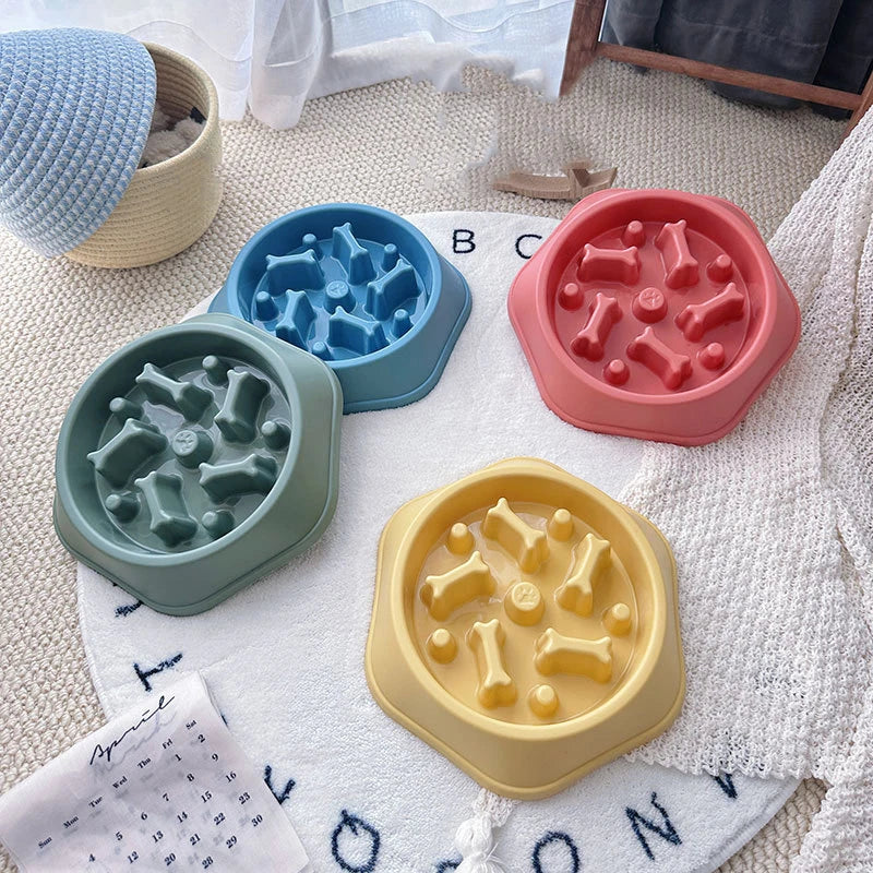 Wholesale Anti-slip Plastic Slow Feeder Dog Bowl