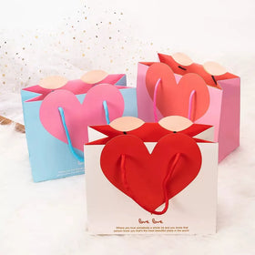 Elegant Design Heart Shape Shopping Bag Red Heart Bag Paper Bag in Stock for Wedding and Valentine's Day