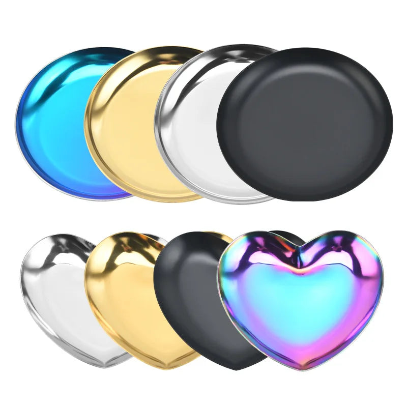 Luxurious Metal Storage Tray Heart Shaped Jewelry Display Tray Home Decoration Round Serving Plate Craft for Table Organizer