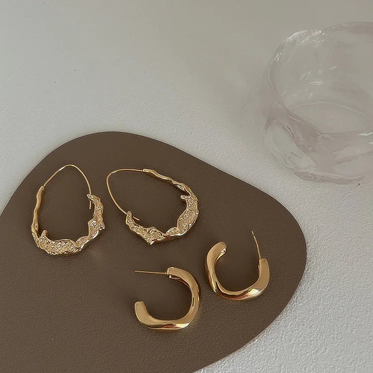 Korean Retro Fashion Matte Silver Geometric Hoop Earring Irregular Hollow C Hoop Stud Earring for Women