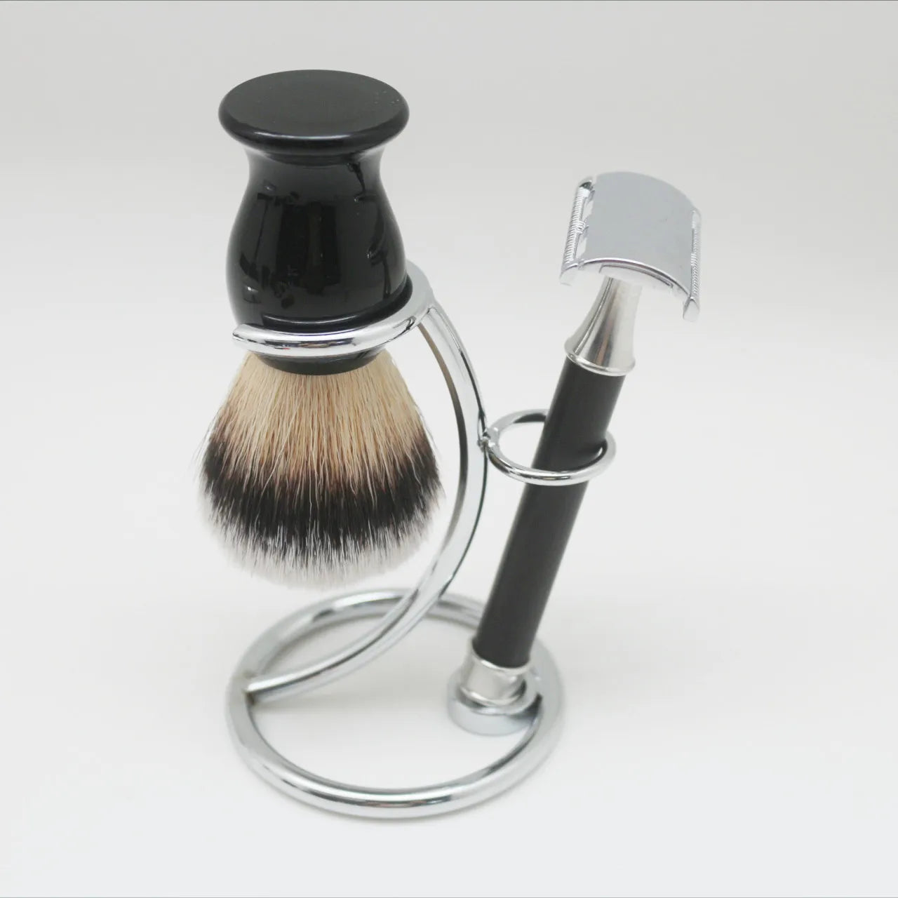 Luxury Shaving Brush Safety Razor Stand Holder Set Razor Brush Kits  Men's Safety Razor Grooming Gift Shaving Set for Men