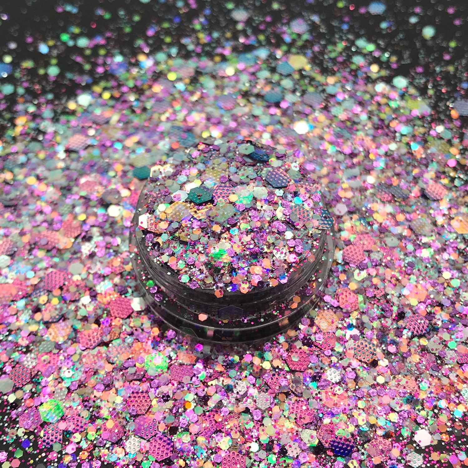 Free Sample New Arrival Glitter Polyester Bulk Fine Holographic Craft Glitter