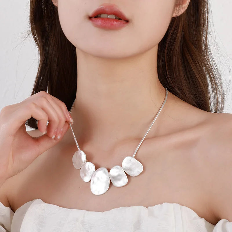 Scratch Finish Brushed Silver Ovals Short Necklace for Women