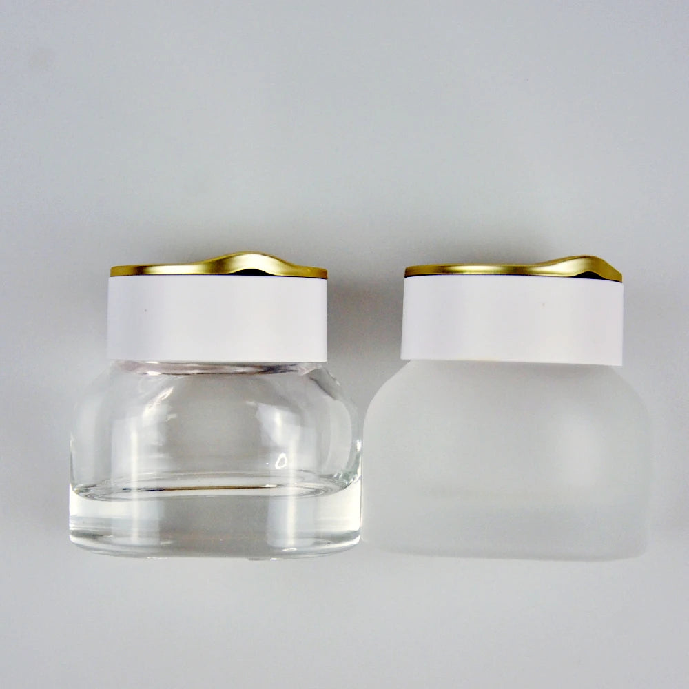 Super September Special Design 30g 50g 40ml 100ml 120ml Flat Round Transparent Frosted Glass Face Cream Jars with White Gold Lid