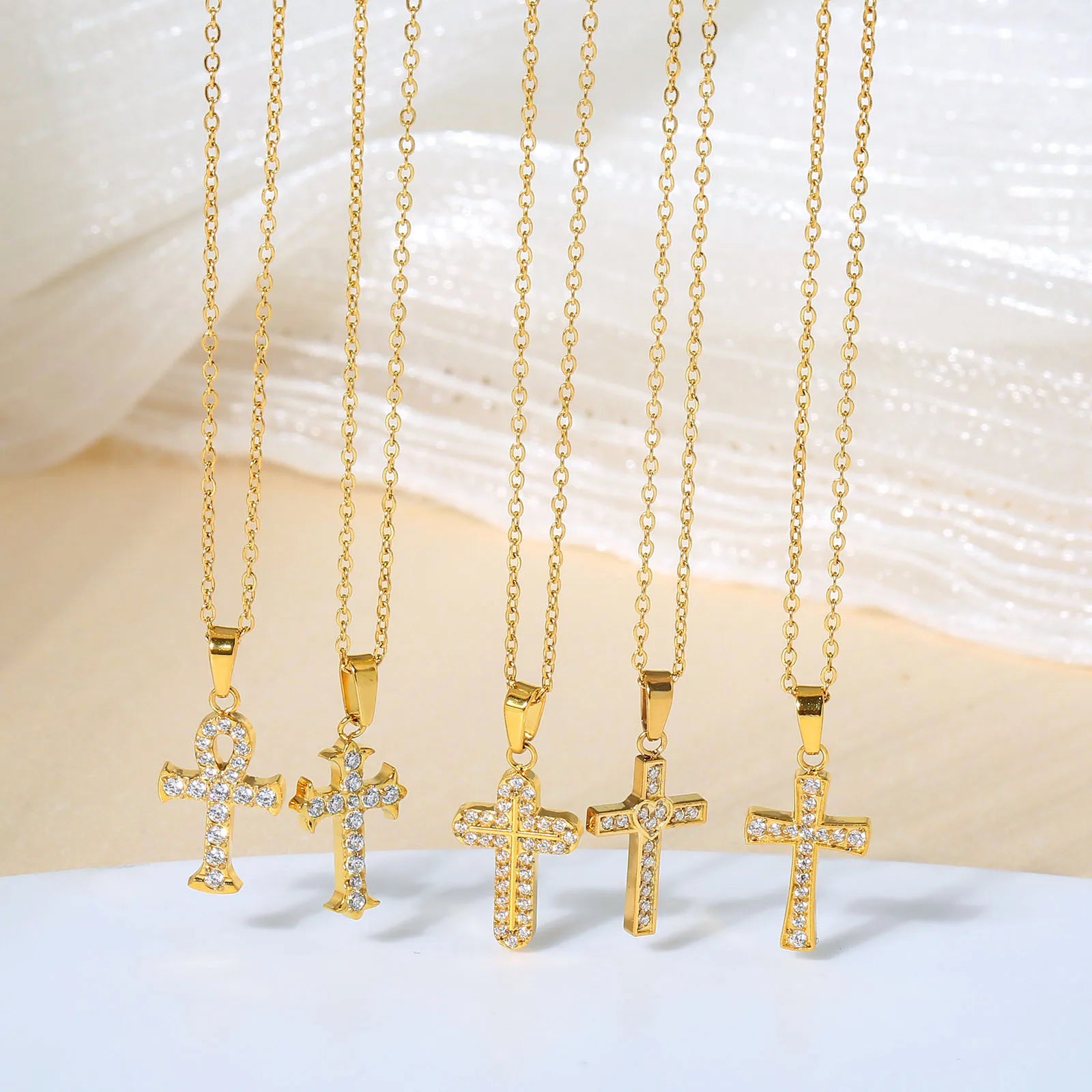 Vintage Gold Plated Iced Out Zircon CZ Cross Titanium Steel Necklace Luxury Waterproof Stainless Steel Collarbone Chain