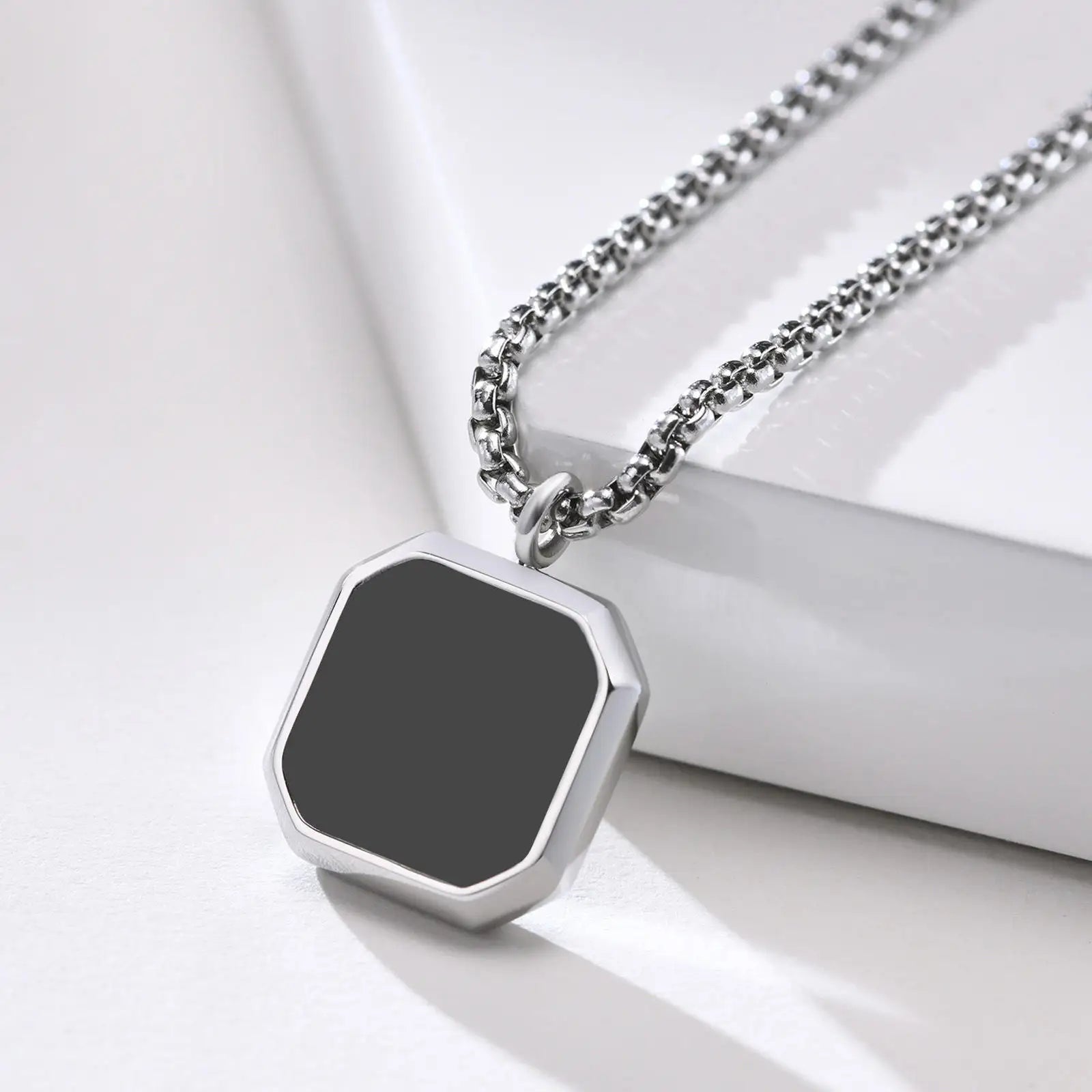 Stainless Steel Jewelry 2024 Hot Sale Vintage Box Chain Casual Geometric Stainless Steel Enamel Square Pendant Necklaces for Men