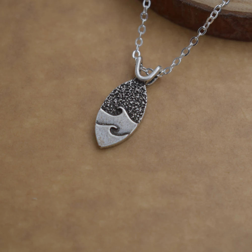Antique Silver Plated Ocean Wave Surfer Necklace Ocean Summer Girls Jewelry