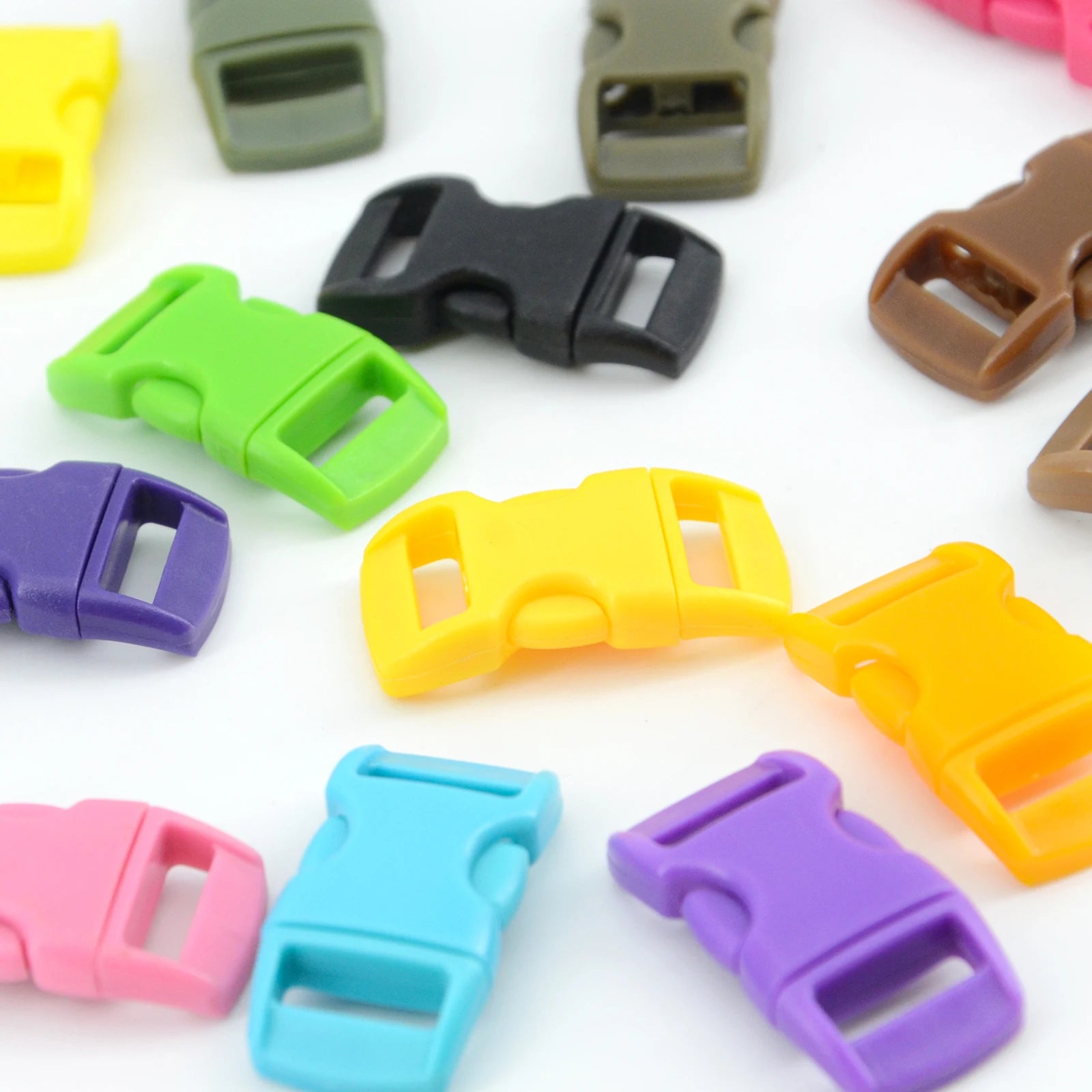 Wholesale Efivs 3/8'' Curved Contoured Bracelet Clips Plastic Quick Side Release Buckles Straps Accessories Climbing Casual Tour