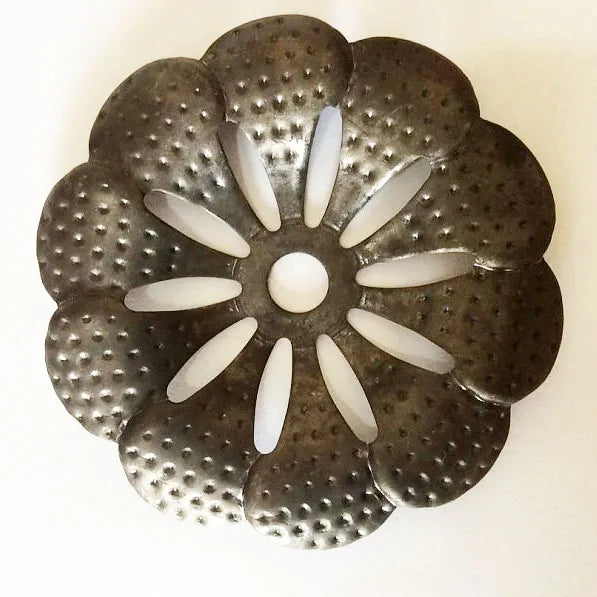 95mm Factory Stamped Metal Flowers and Leaves for Staircase Railings Handrail Balustrade Gate Fence Parts
