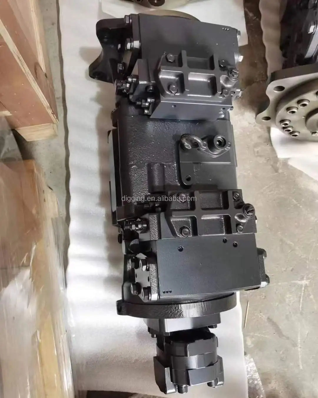 Hydraulic Main Pump PC1250-8 Fan Pump PC1250-8 Excavator Parts PC1250-8 Pump Assy