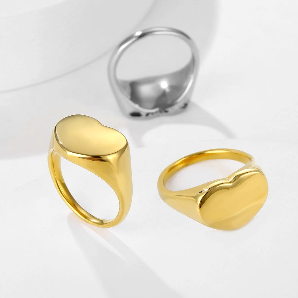 Mens Jewelry Ring Wholesalers Fashion Non Tarnish Stainless Steel Gold Plated Custom Logo Heart Signet Rings for Men