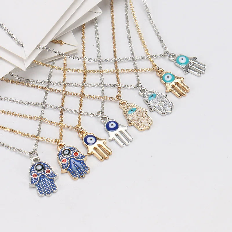 2025 Crystal Fashion Lucky Fatima Hand Necklace  European and American Simple Evil Eye Pendant Necklace