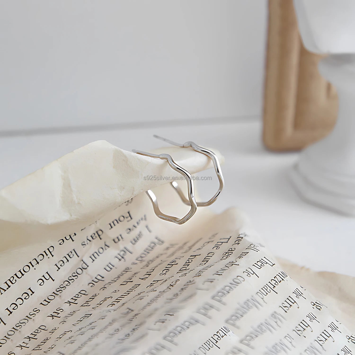 925 Sterling Silver Wave Hoop Earrings with Minimalist Organic Curve Design in Gold and Silver for Women Daily Fine Jewelry