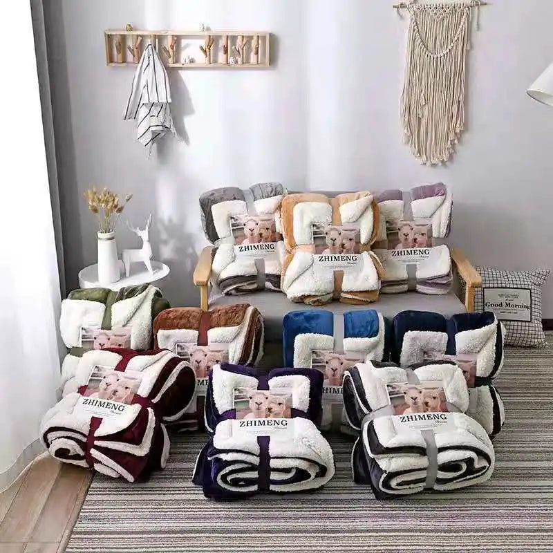 Wholesale Super Soft Warm Double Layer Heavy Plush 100% Lamb Wool Throw Blanket Thick Flannel Fleece Blankets for Winter