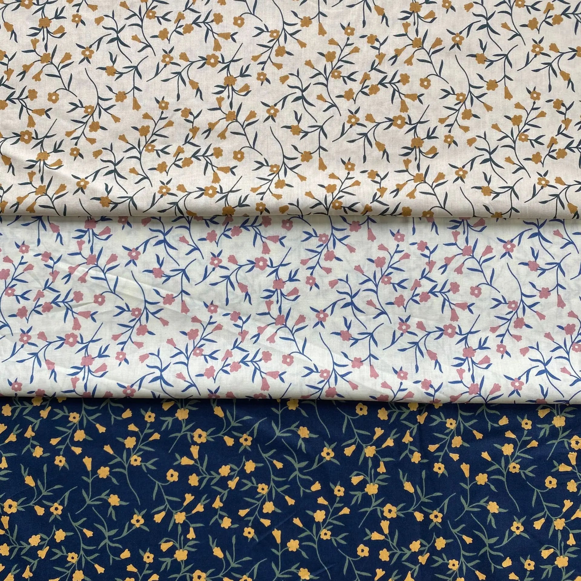 Wholesale Price 100% Cotton Printing Poplin Fabric Flower Design Decorative for Woman Dress