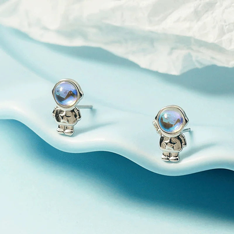 Unique Design 925 Sterling Silver Moonstone Stud Earrings Asymmetrical S925 Silver Star Astronaut Earrings Jewelry
