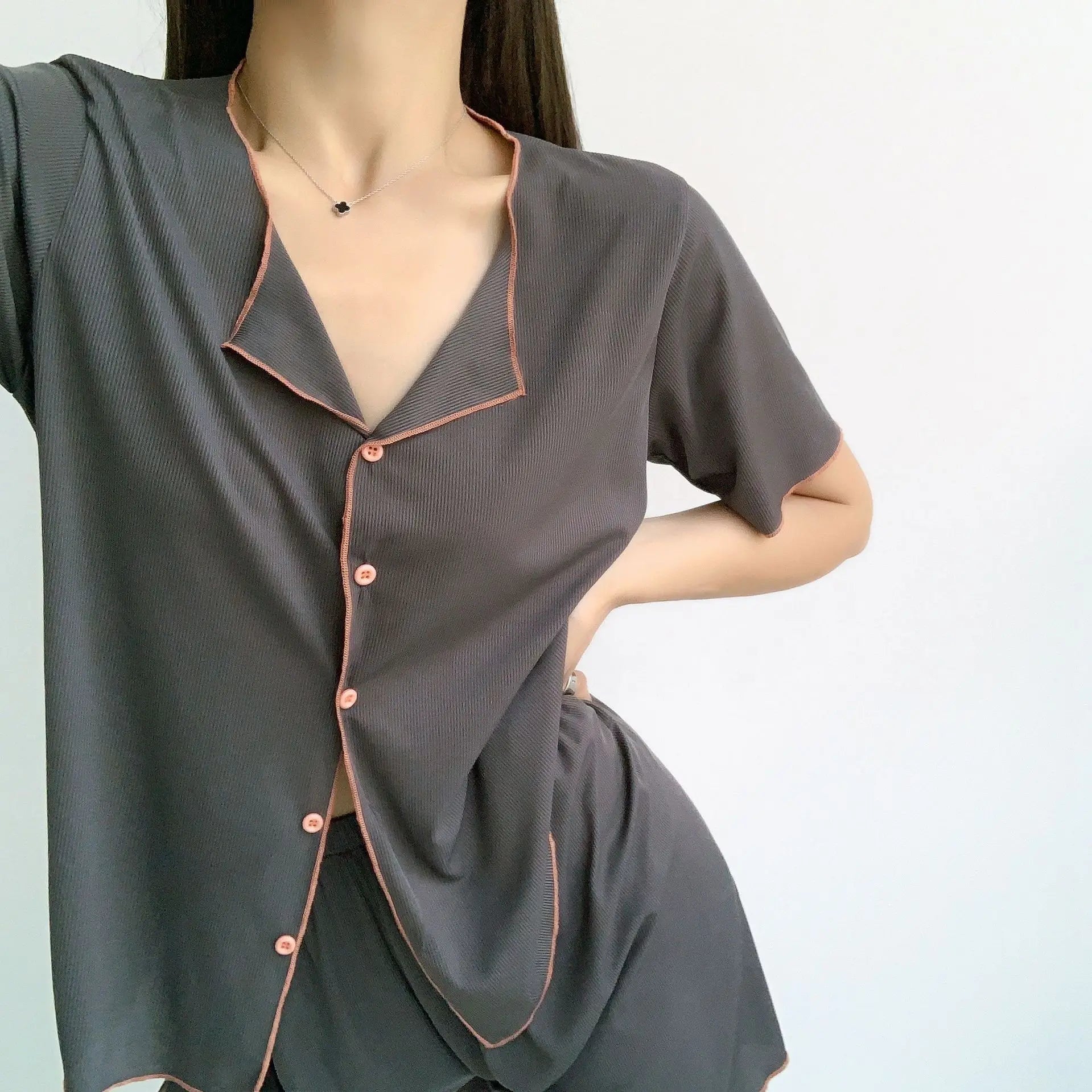 Wholesale Ice Silk Pajamas Women Summer Thin Short-sleeved Set Summer Silk Sleepwear 2pcs Night Suit