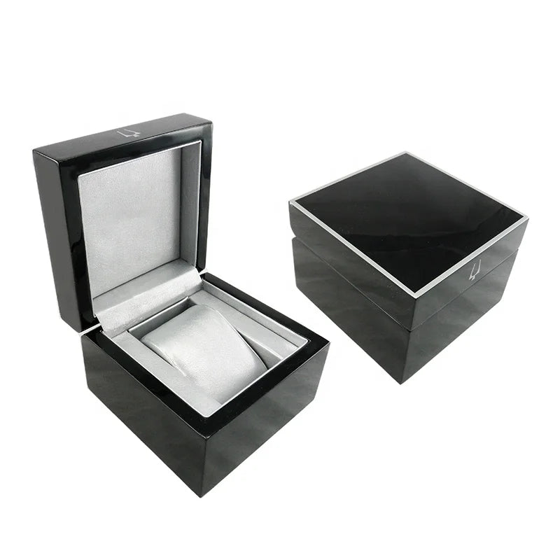 Black Piano Wood Custom Watch Box Luxury Wooden Gift Packaging with logo High Quality