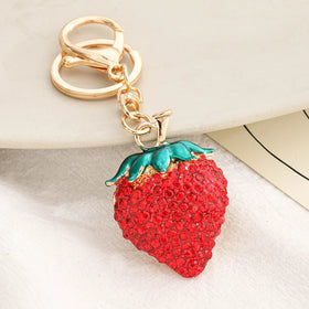 New Creative Crystal Rhinestone Strawberry Key Chains Red Enamel Metal Fruit Keyring Women Bag Charm Pendant Strawberry Keychain