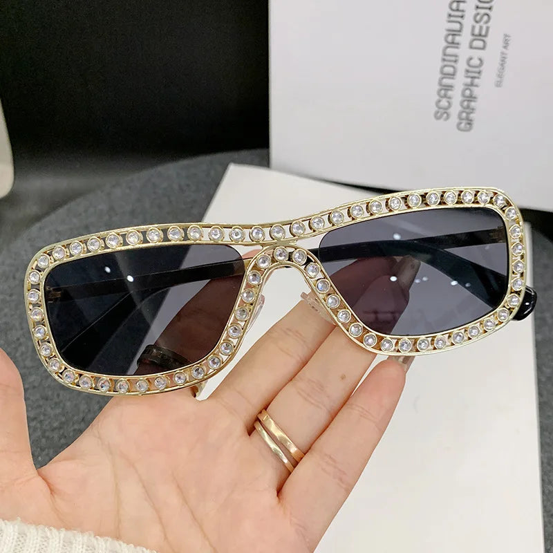 UNOC Luxury New Style Diamond Inlaid Cut Edge Fashionable Square Diamond Sunglasses Fashion Party Prom