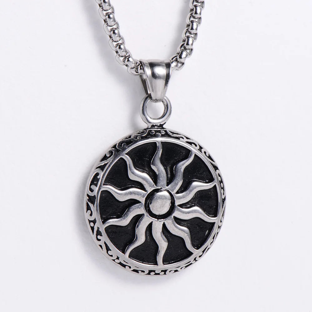 Hot Sale Good Price Stainless Steel Viking Jewelry Sun Necklace Men Chains with Pendant