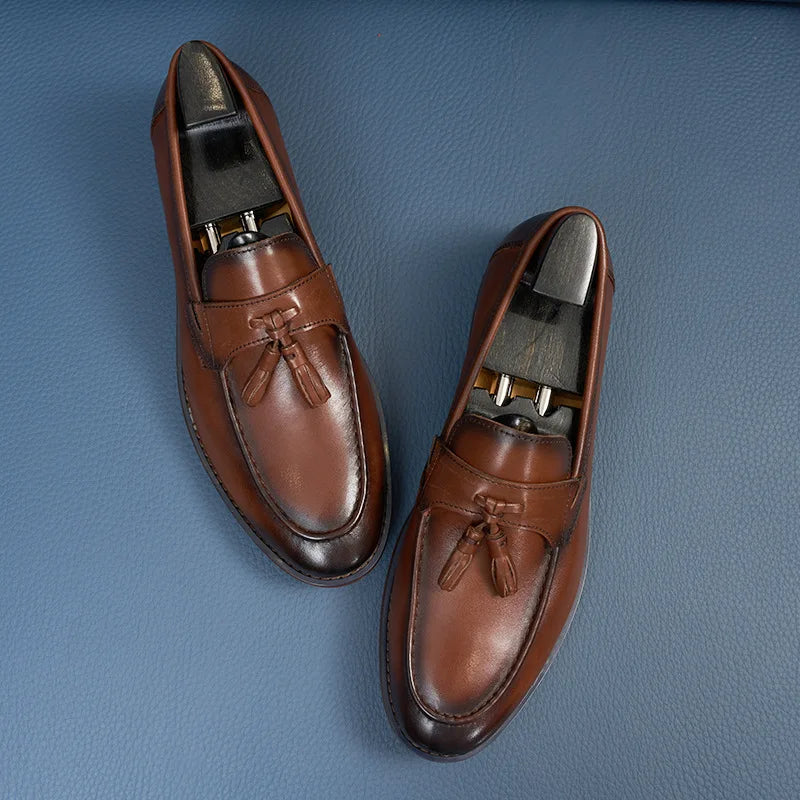 Men's Retro Flat Tassel Loafers Comfortable Soft Genuine Cow Leather Slip-On Dress Shoes for Weddings