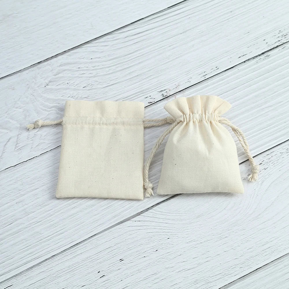 Wholesale 8*10cm Beige Luxury Drawstring Bracelet Jewelry Packaging Perfume Pouch Bag for Gift for Small-size Items