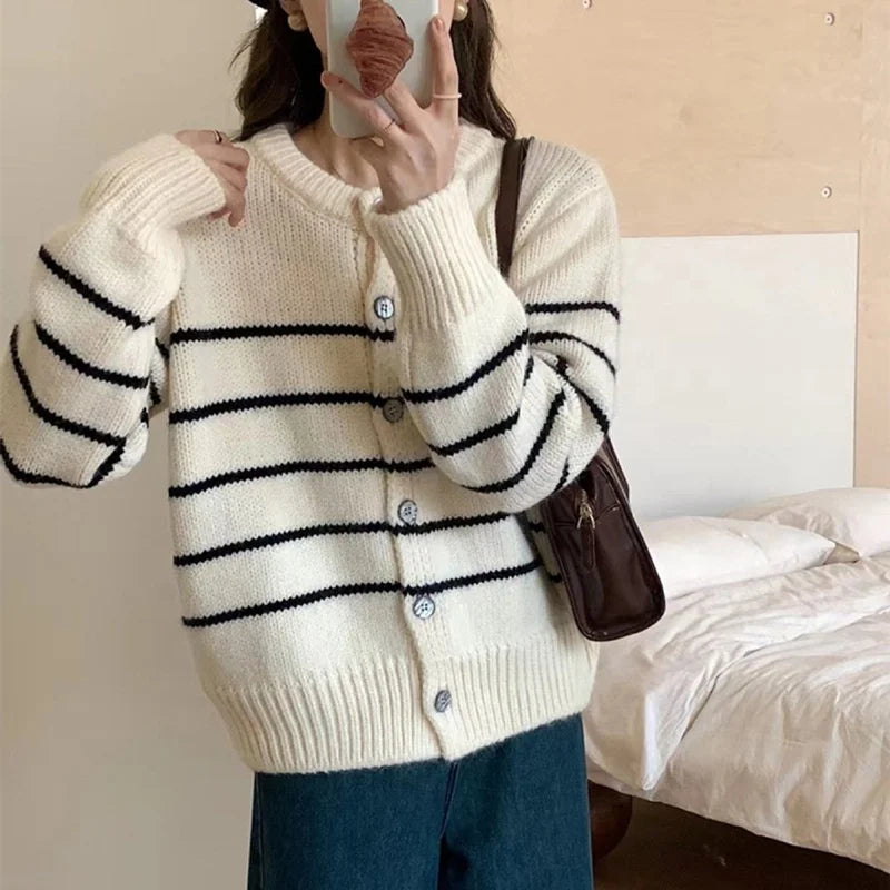 Cardigan Sweater Manufacture Custom logo Design Loose O Neck Button Striped Cardigan for Women Casual