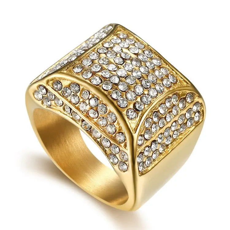 Hot Sale Europe Fashion Jewelry Zircon Ring Pyramid Charm for Men Wedding Silver Gold Stainless Steel Rings
