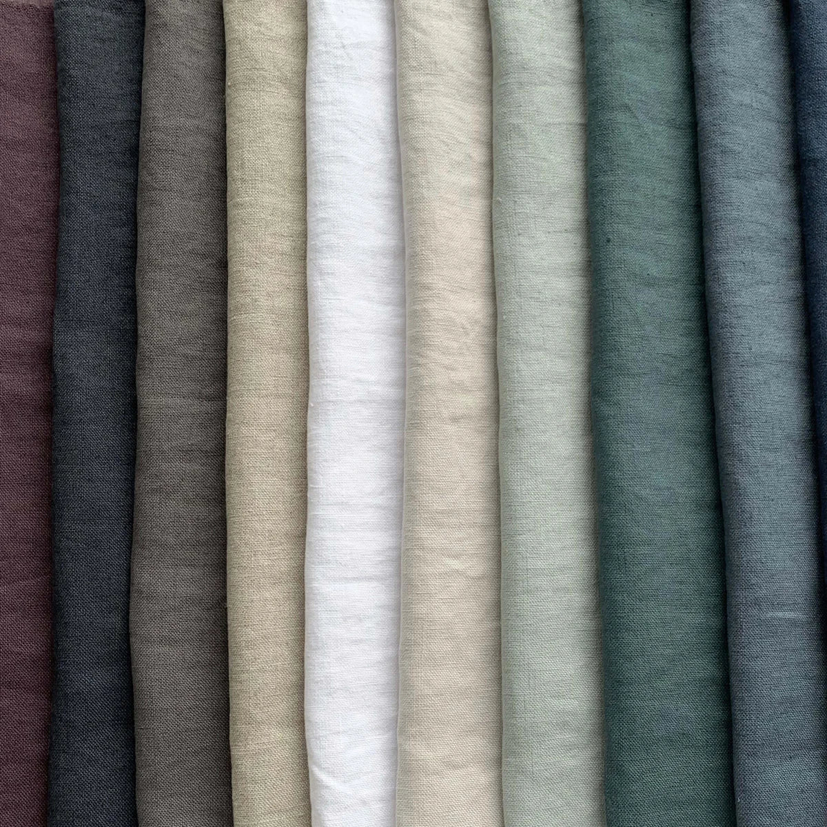 Custom Organic Eco Friendly Woven Yarn Dyed Soft 100% Washed Linen Fabric for Premium Shirt Dress Sofa Garment