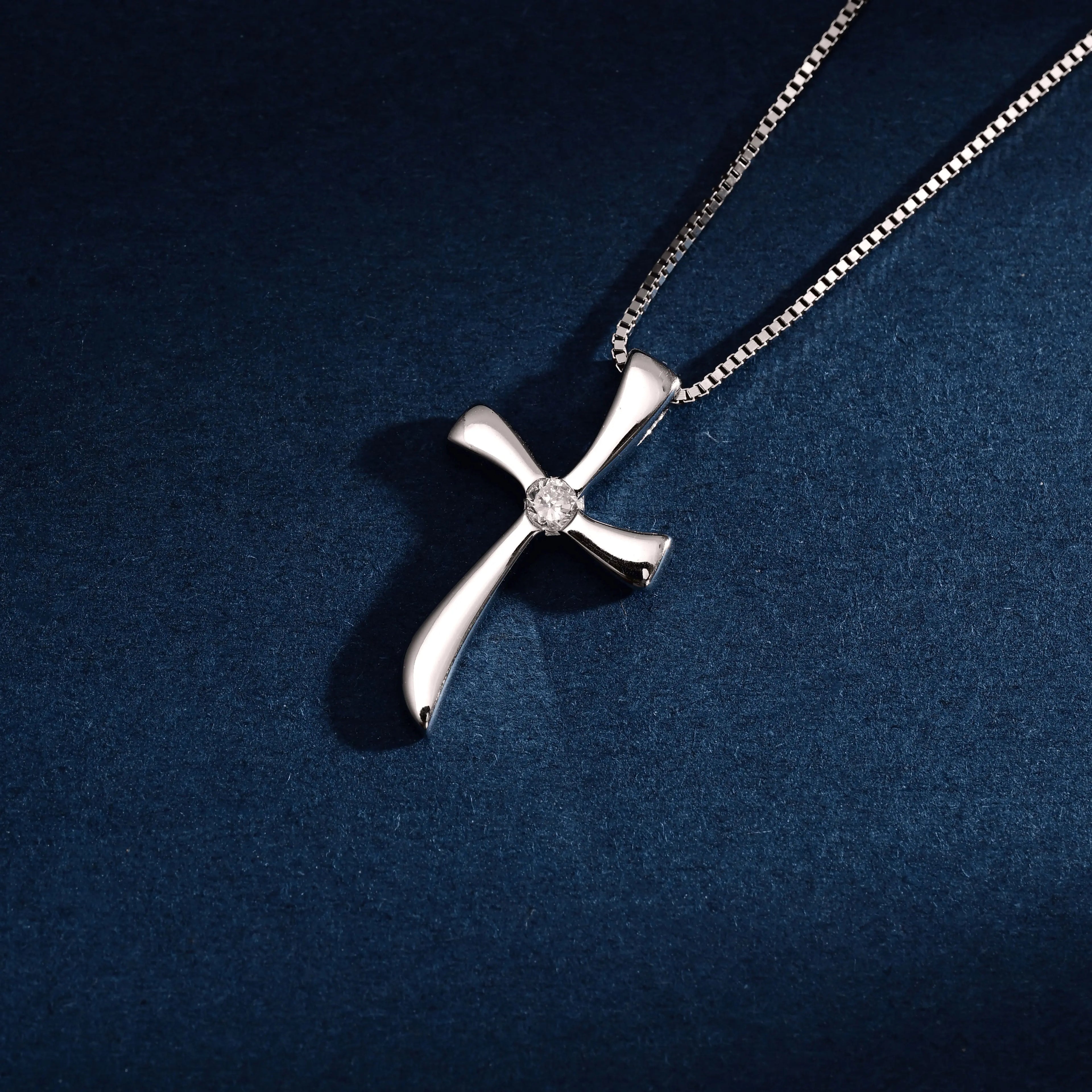 Wholesale Pendant Jewelry Rhodium Plated Cubic Zirconia Cross God Retro Pendant 925 Sterling Silver Fine Jewelry Pendant
