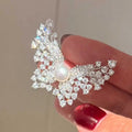 Starry Sky Zircon Butterfly Brooch 8-9mm Natural White Freshwater AAAA Grade Platinum Plated Bread Pearl Classic Women's Elegant