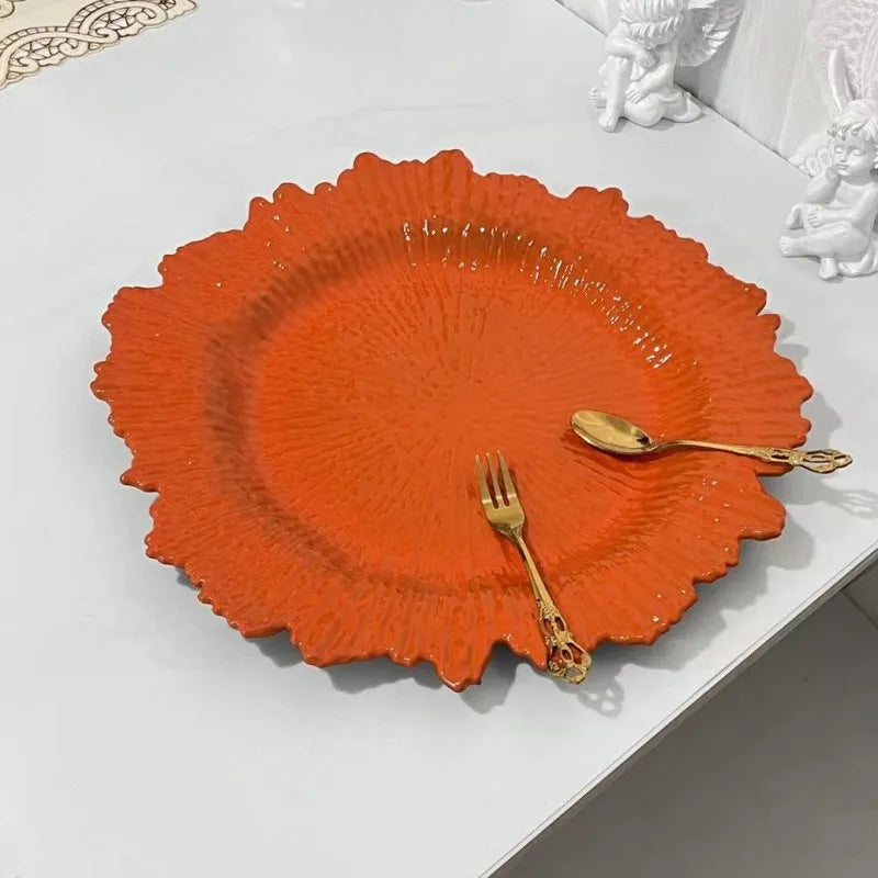 Luxury Eco-Friendly Wedding Party Hotel Decoration 33cm PP Plastic Under Plate 13 Inch Sunflower Orange Gold Rim Charger Plates
