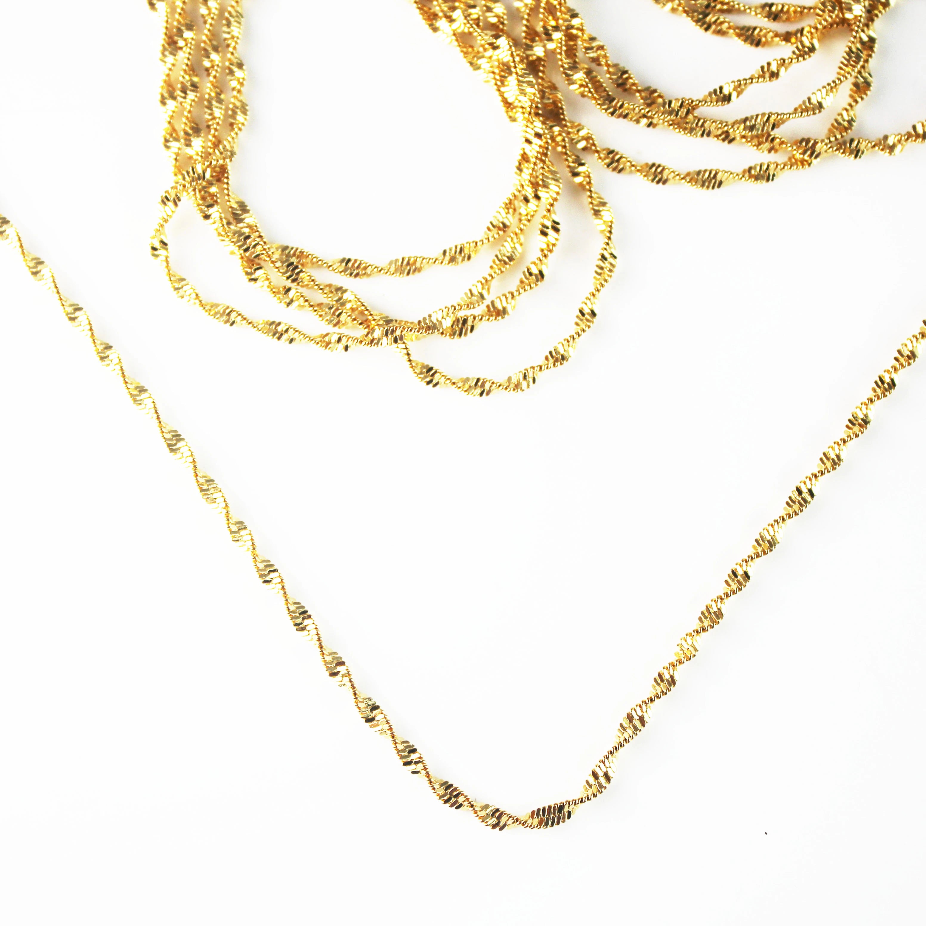 BZM  2025 New Ion IP Gold Plating Water Waving Chain Necklace