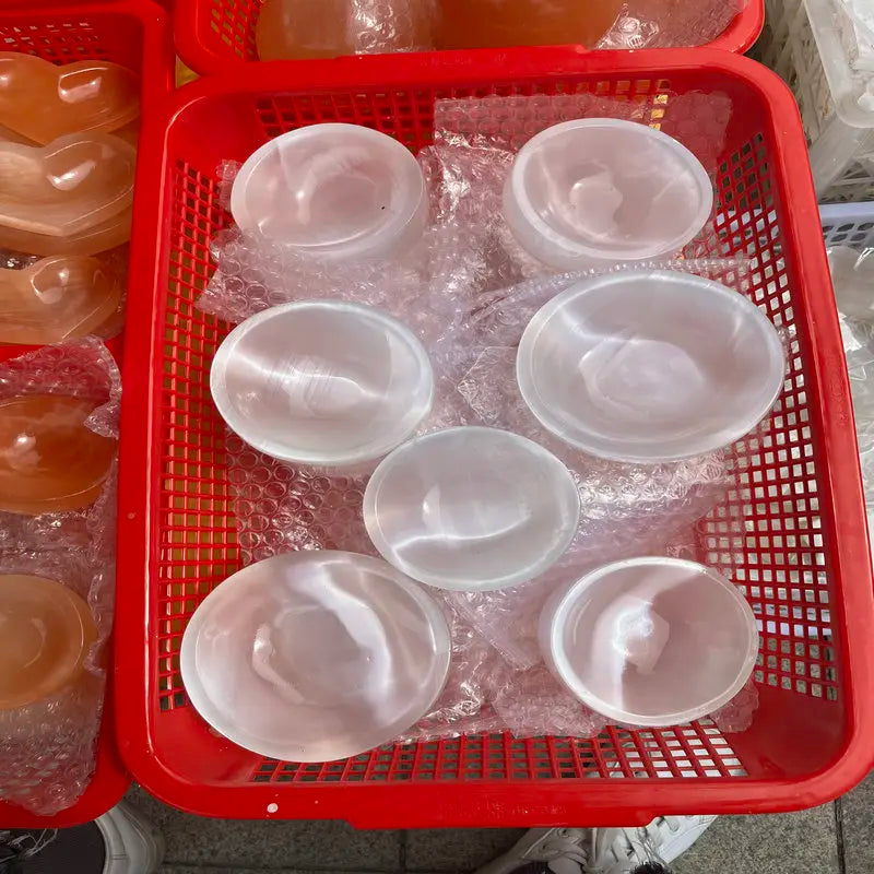 Wholesale Natural Crystal White Natural Selenite Bowl Healing Energy Stone for Jewelry Making